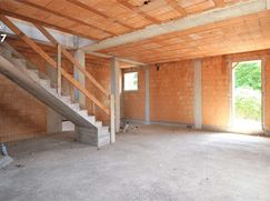Casa Bi/Trifamiliare in Residenziale