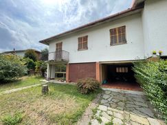 Casa Bi/Trifamiliare in Residenziale