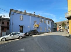 Casa Bi/Trifamiliare in Residenziale