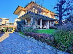 Villa in Residenziale