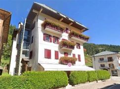 Edificio in Residenziale