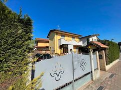 Casa indipendente in Residenziale