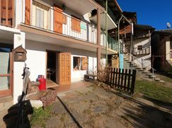 Casa Bi/Trifamiliare in Residenziale