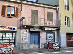Casa Bi/Trifamiliare in Residenziale