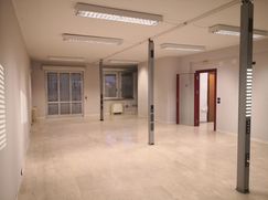 Ufficio in Commerciale