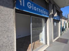 Negozio/Locale commerciale in Commerciale