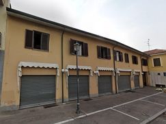 Negozio/Locale commerciale in Commerciale