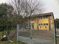 Casa Bi/Trifamiliare in Residenziale