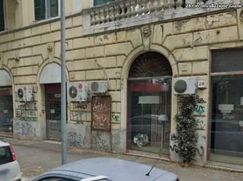 Negozio/Locale commerciale in Commerciale