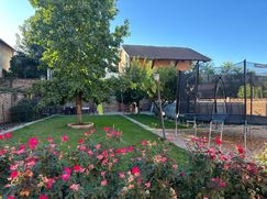 Casa Bi/Trifamiliare in Residenziale