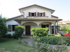 Villa in Residenziale