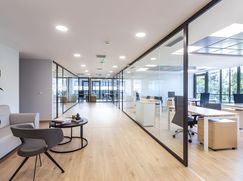 Ufficio in Commerciale
