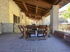 Casa Bi/Trifamiliare in Residenziale