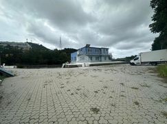 Capannone in Commerciale