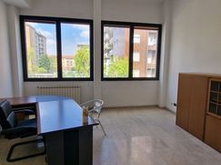 Ufficio in Commerciale