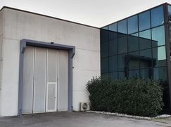 Capannone in Commerciale