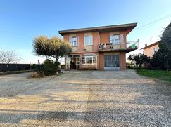 Casa indipendente in Residenziale