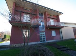 Casa Bi/Trifamiliare in Residenziale