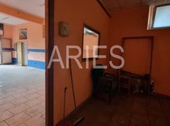 Negozio/Locale commerciale in Commerciale