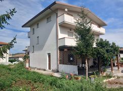 Casa indipendente in Residenziale