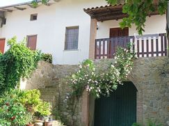 Casa Bi/Trifamiliare in Residenziale