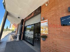 Negozio/Locale commerciale in Commerciale