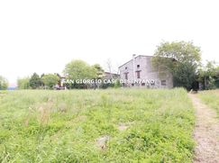 Terreno agricolo in Commerciale