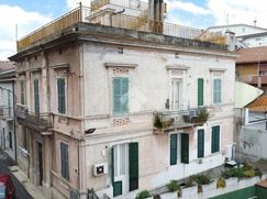 Edificio in Residenziale