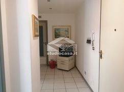 Ufficio in Commerciale