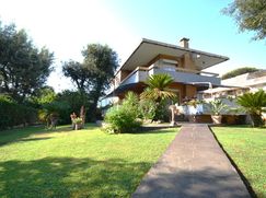 Villa in Residenziale