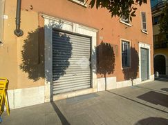 Negozio/Locale commerciale in Commerciale