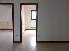 Ufficio in Commerciale