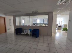 Ufficio in Commerciale