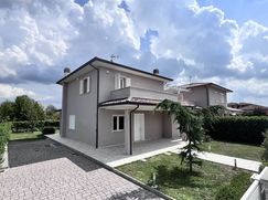 Casa indipendente in Residenziale