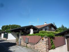 Casa Bi/Trifamiliare in Residenziale