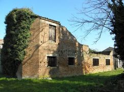 Cantina/Solaio in Residenziale