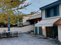 Casa Bi/Trifamiliare in Residenziale