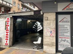 Negozio/Locale commerciale in Commerciale