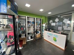 Negozio/Locale commerciale in Commerciale