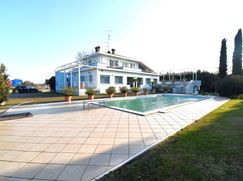 Villa in Residenziale