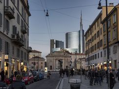 Attività/Licenza (con o senza mura) in Commerciale