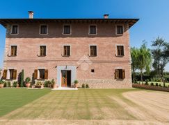 Rustico/Casale in Residenziale