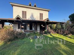 Villa in Residenziale