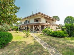 Villa in Residenziale