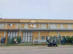 Capannone in Commerciale