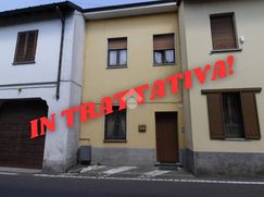 Casa Bi/Trifamiliare in Residenziale