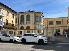 Ufficio in Commerciale