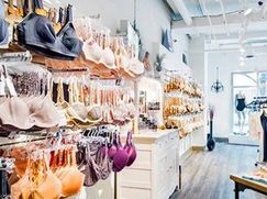 Attività/Licenza (con o senza mura) in Commerciale