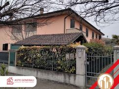Casa indipendente in Residenziale