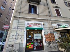 Negozio/Locale commerciale in Commerciale